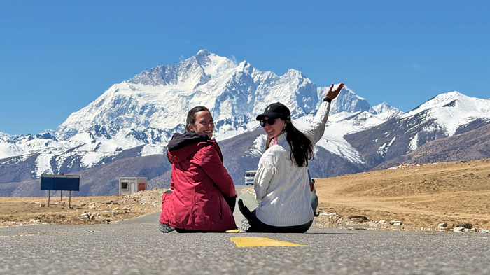Enjoy the overland journey from Lhasa to Kathmandu