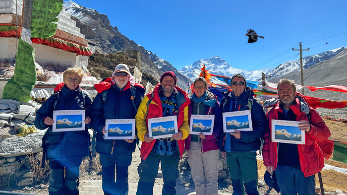 A Yellow-Billed Chough flying near Rongbuk Monastery