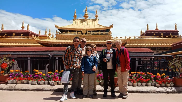 visit Jokhang Temple