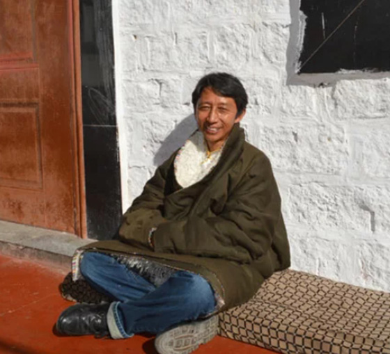 Khamsang Profile Image