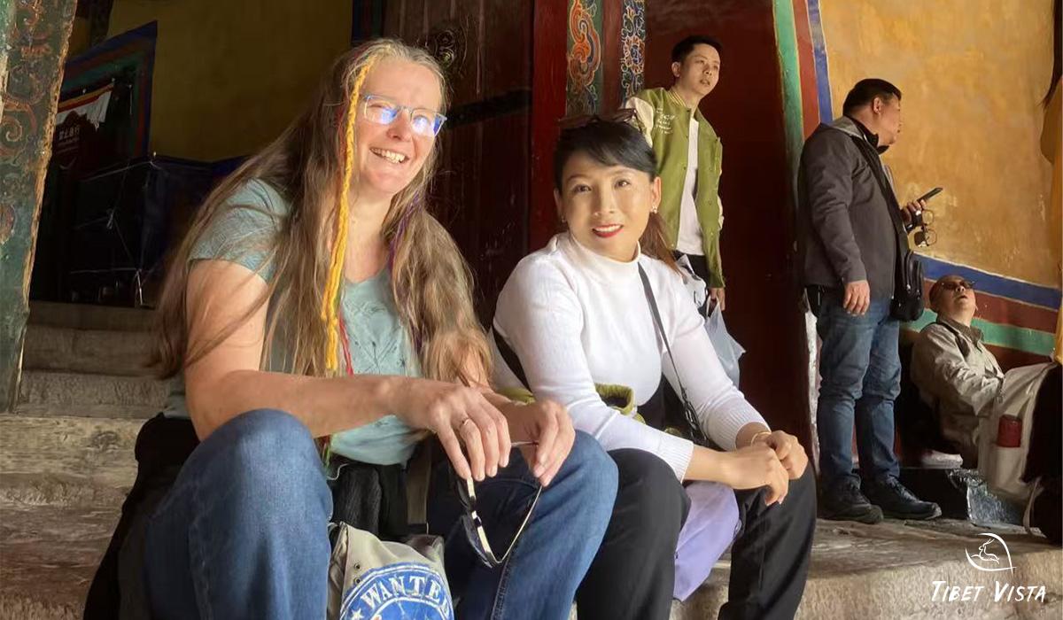 Pictures of Lhakdon's Guests