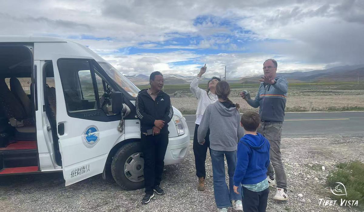 Pictures of Lhakdon's Guests