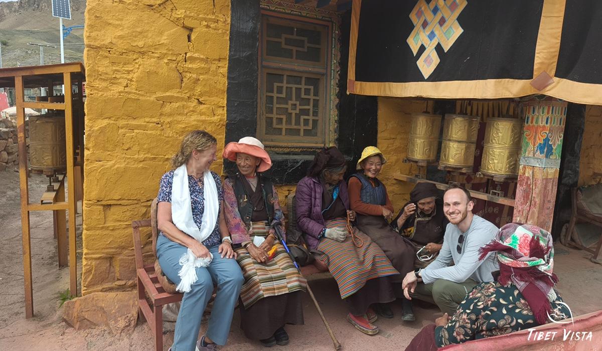 Pictures of Lotse's Guests