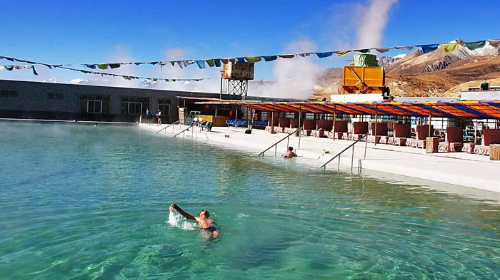 hot springs in Yangbajain