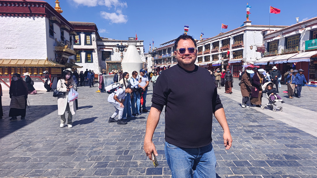 10 Days Lhasa to Everest Namtso Lake Summer tour