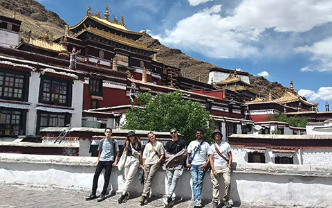 6 Days Lhasa to Shigatse Summer Escape: Authentic Tibetan Culture Experience with Yamdrok Lake