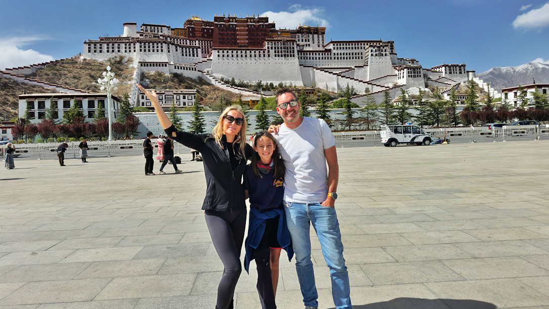 7 Days Nyingchi to Lhasa Summer Scenic Tour