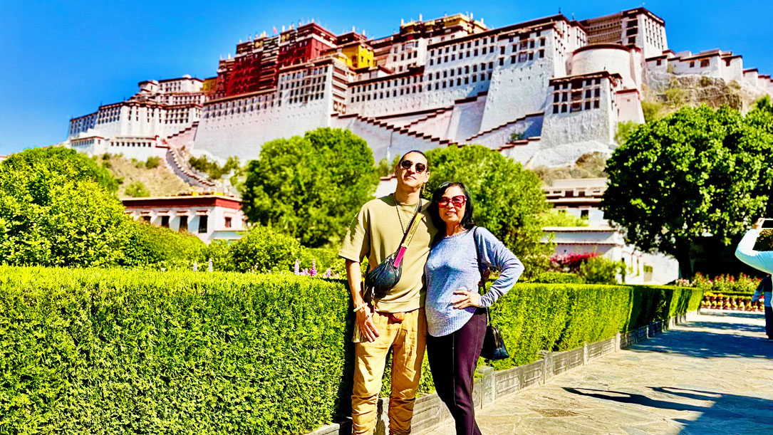 8 Days Lhasa to Everest Base Camp Summer Tour