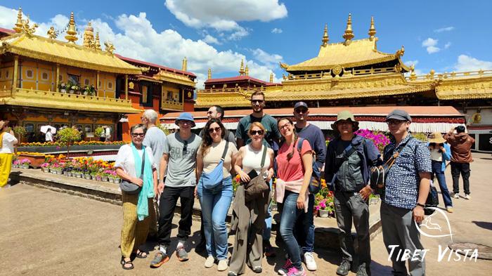 Dress in layers in Tibet