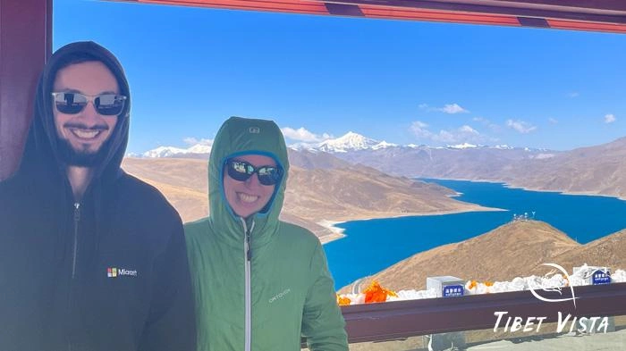 traveling in our 5-day Lhasa to Yamdrok Lake