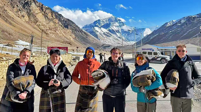 Lhasa to Tibet Everest Base Camp winter tour