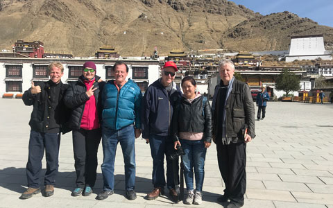 Visit Tashilhunpo Monastery in Shigatse