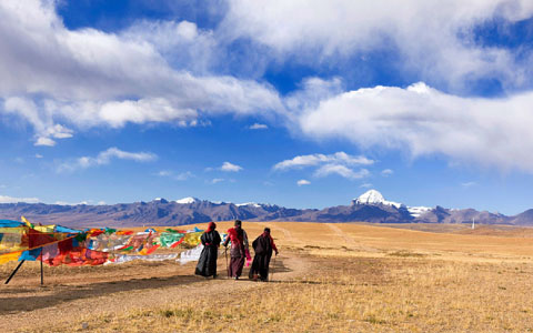 15-Day Experience the Magic of Holy Mt. Kailash with Top Local Leaders