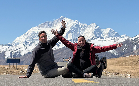 8 Days Kathmandu to Lhasa Luxury Overland Tour