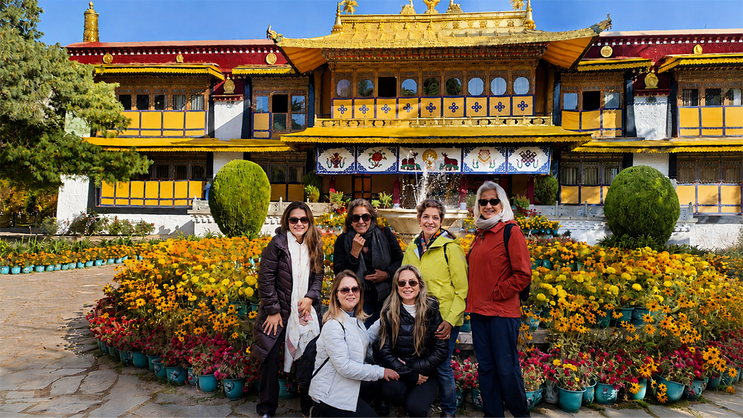 Easy-Paced Senior Journey from Nyingchi to Everest Base Camp
