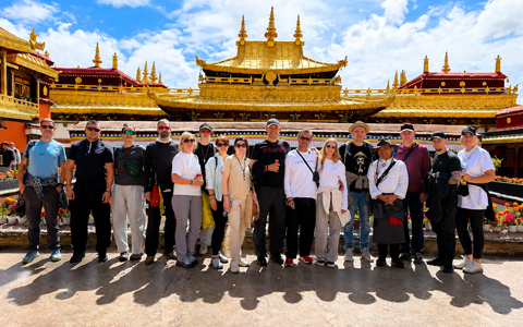 Best Cultural and Religious Experiences in Tibet for First-Time Visitors