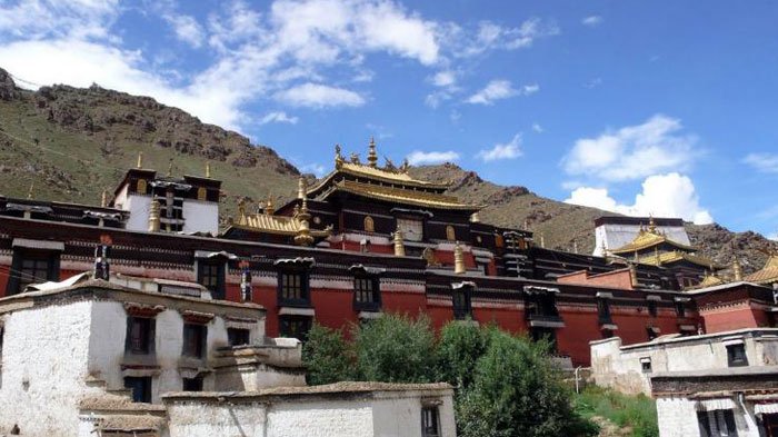 Tashilumpo Monastery