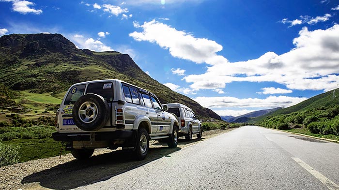  Get to Everest Base Camp by Overland 