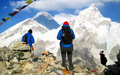 How Many Base Camps on Everest in Both Sides of Tibet and Nepal