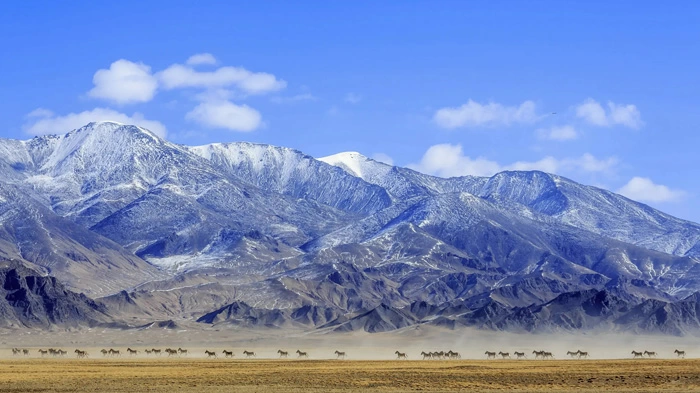 Golmud natural scenery