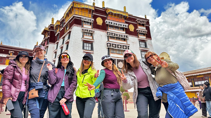 Potala Palace Group Tour
