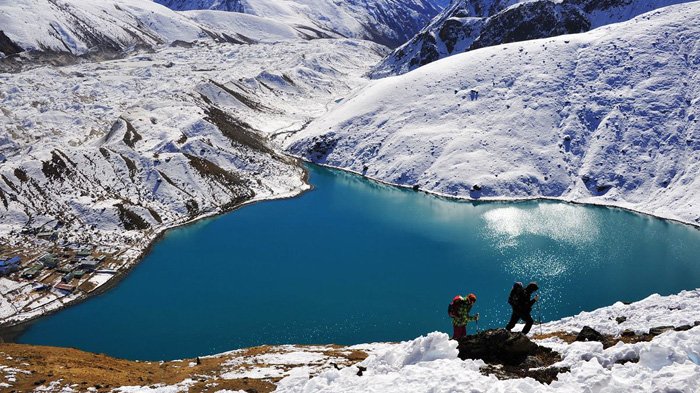 Trek from Nepal to Himalaya range