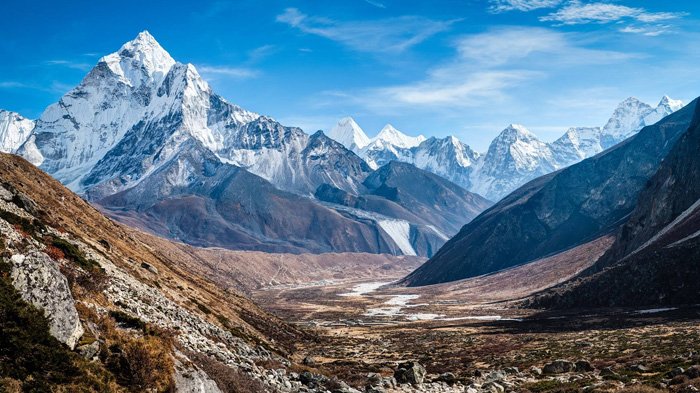 Formation of Popular Travel Routes to Majestic Himalayan Region
