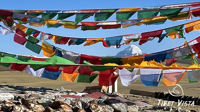 Enjoy Mount Kailash on a Himalayan tour