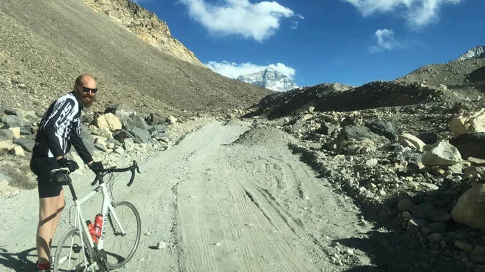 cycle from Shigatse to EBC