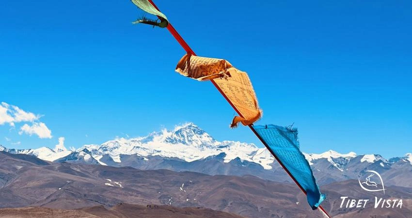 Mt. Everest from Gawula Pass