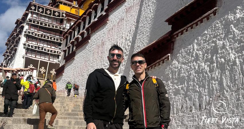 Visit Jokhang Temple