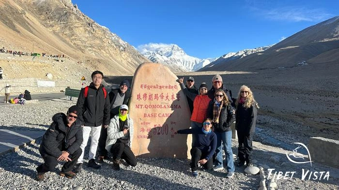 Join a samll group tour from Lhasa to Tibet Everest Base Camp
