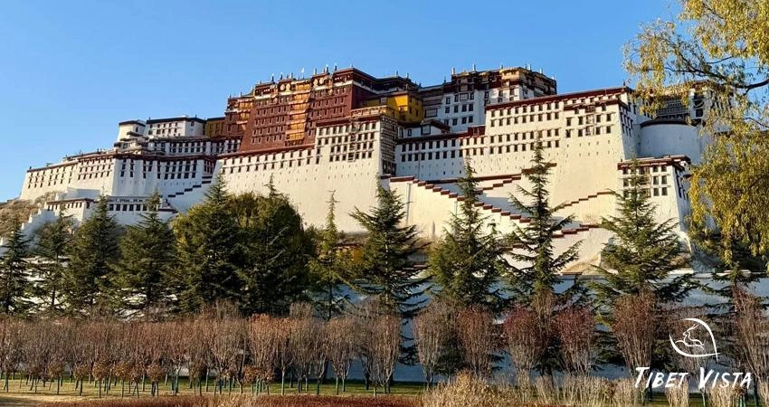 Take a photo of Potala Palace