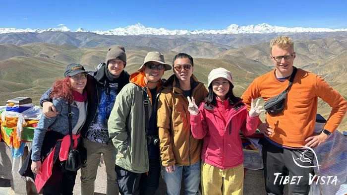 visit Himalayan range in Gawula Pass