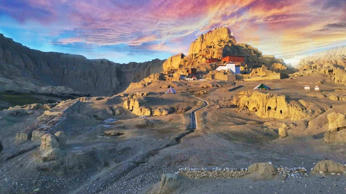 Guge Kingdom around Gar in Nagari