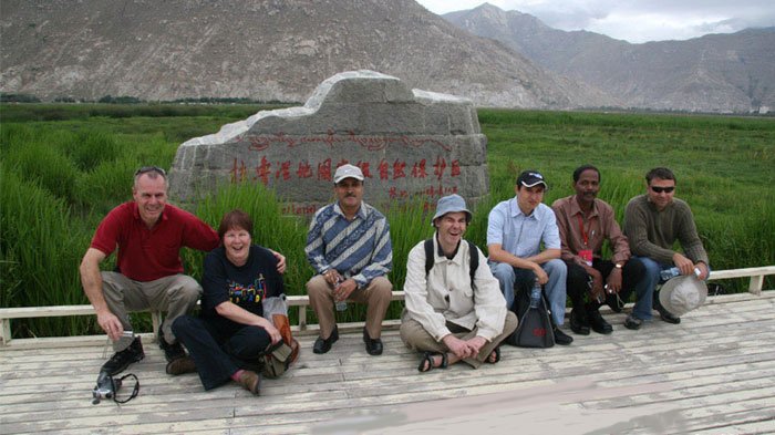 people enjoy their time in  Lhalu Wetlands