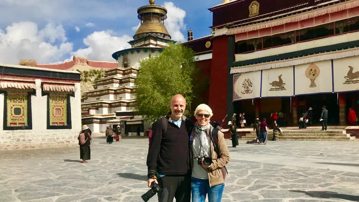Visit Kumbum Stupa and Palkhor Monastery