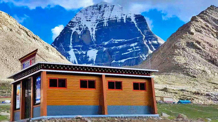 Mount Kailash public toilets