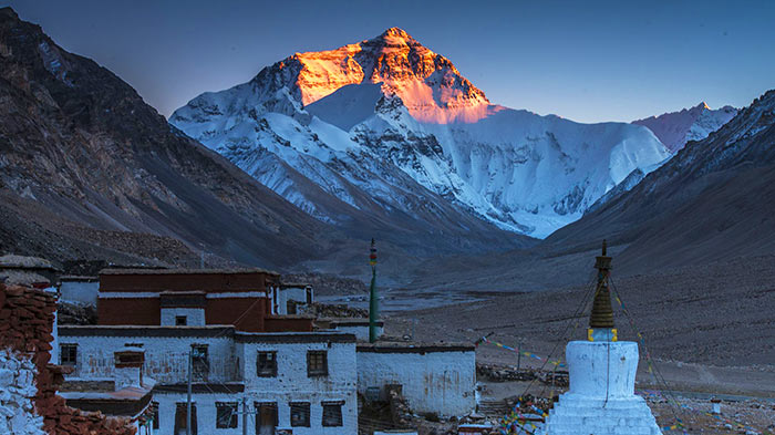 The Sunrise of Mount Everest