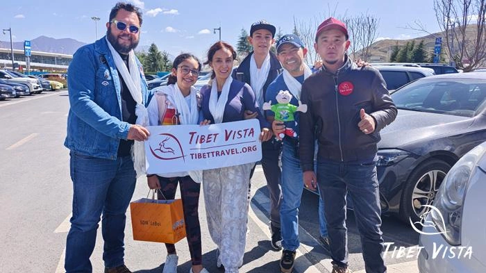 Tibet tour with our Tibetan travel guide