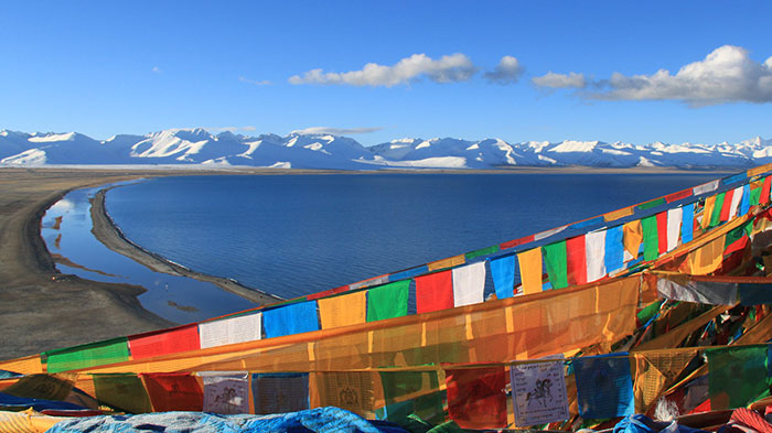 Visit Namtso Lake in Tibet