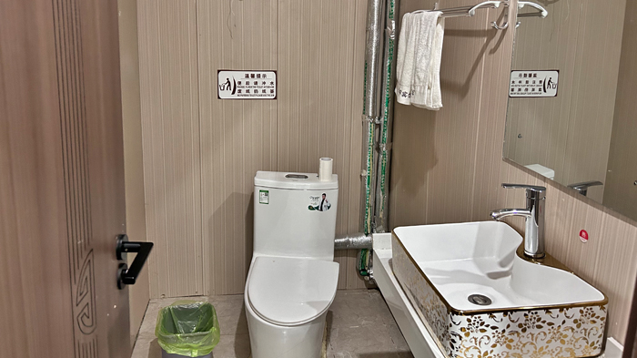 Western-Style Toilets in Rongbuk Hotel