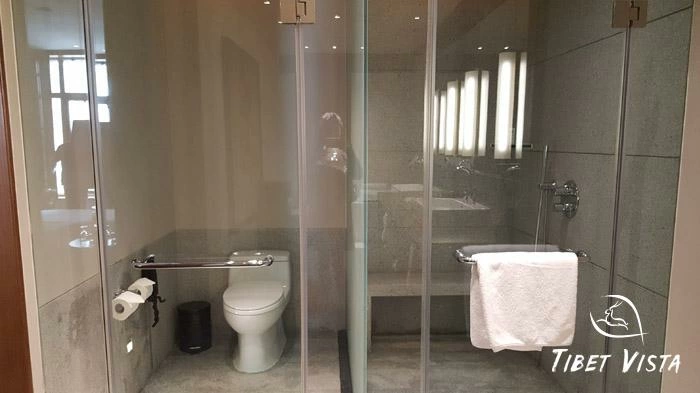 Western-style toilets at St. Regis Lhasa Resort