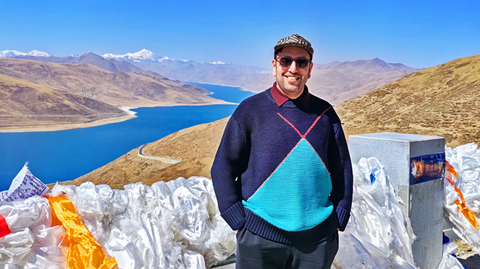 marvel at the blue waters of Yamdrok Lake