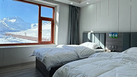 Upgraded Accommodation at Everest Base Camp in Tibet