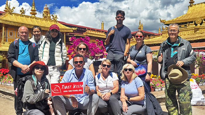 the second floor of Jokhang temple