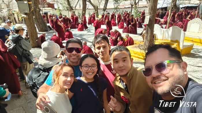 Sera Monastery Monks Debate