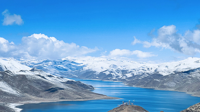 Snowy Yamdrok Lake