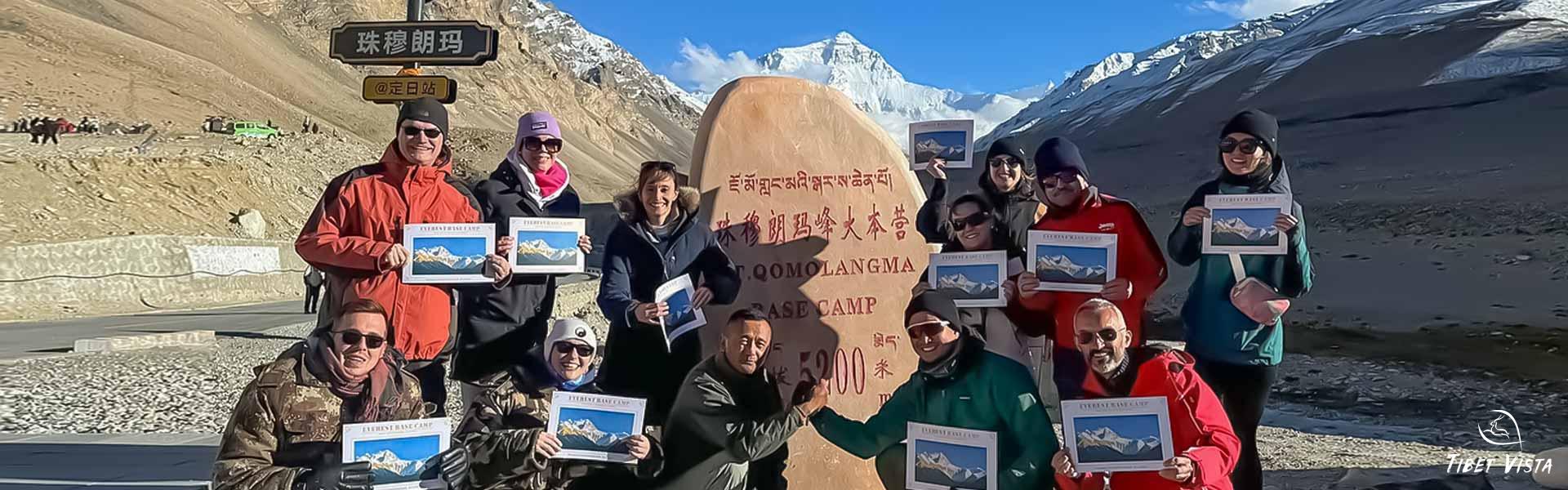 admire incrdible mt everst at tibet ebc in oct