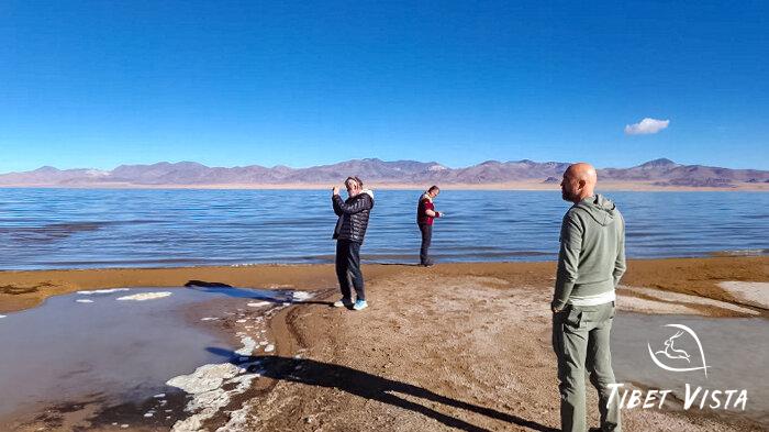 capture Lake Mansarovar in october